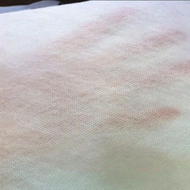 نسيج البولي فينيل قابل للذوبان في الماء المثبت لتطريز عالية الجودة